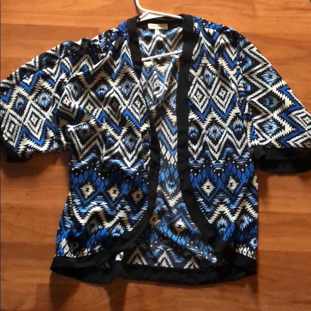 Women sheer kimono style blouse